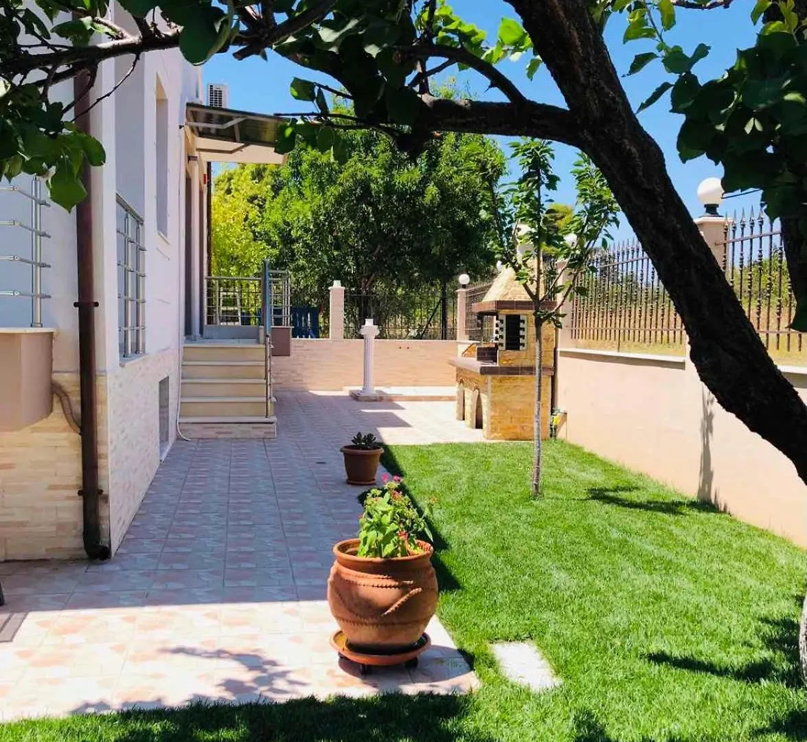 Kallis Villa Nea Kallikrateia Görögország